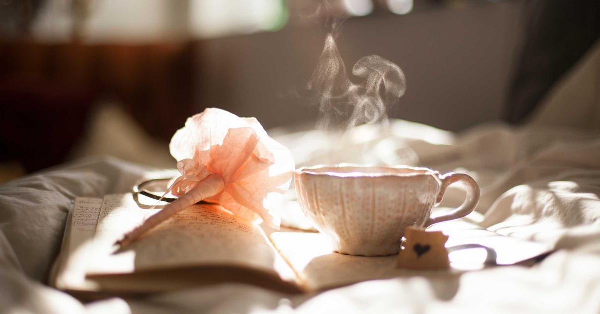 DELE B1必出！会話をなめらかにする「つなぎ言葉」30選